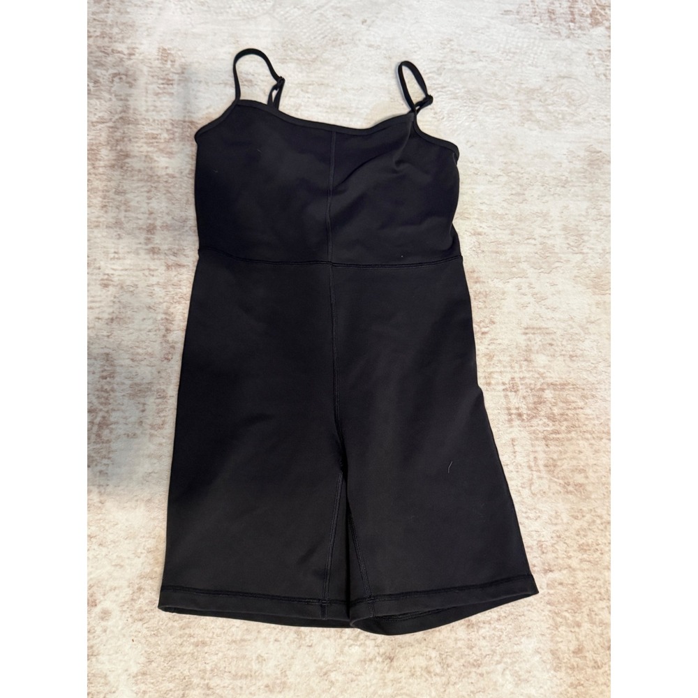 Wilfred Free Aritzia Black Divinity Romper Sleeveless Biker Short Bodysuit M